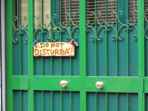 Do not disturb, Rome